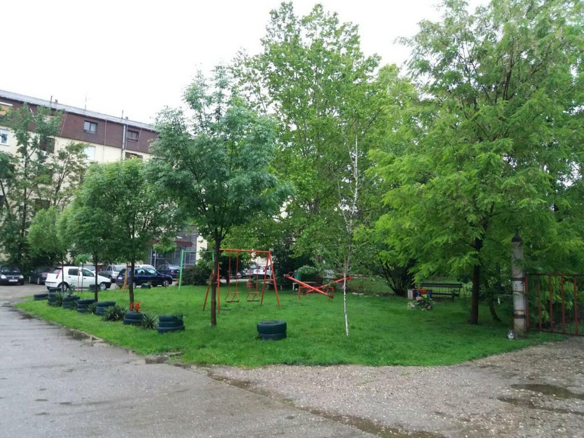 Apartman Romy Pancevo Bagian luar foto